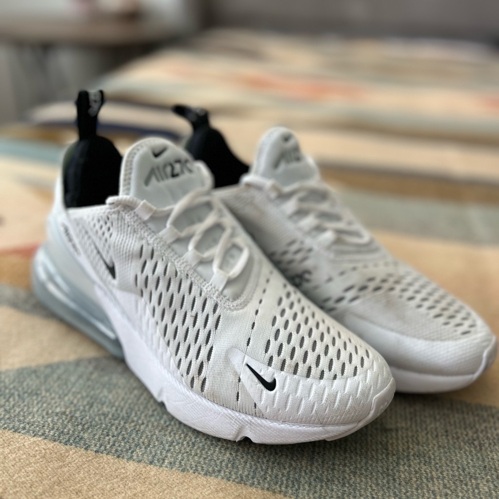 Women’s Nike Air Max 270